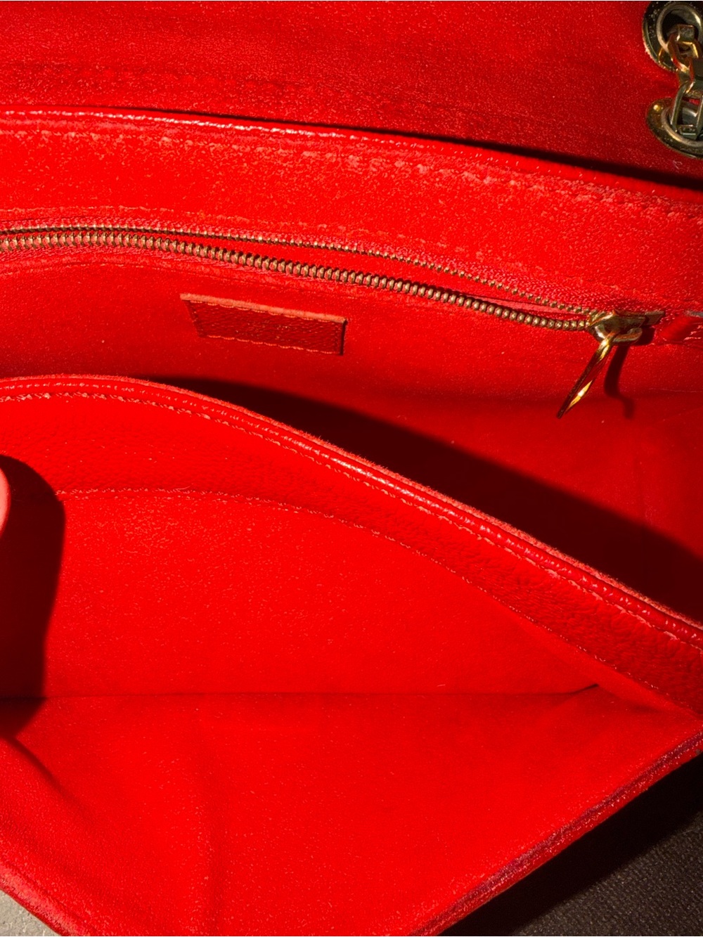 Red Louis Vuitton Monogram Empreinte Saint-Germain crossbody shoulder bag - Picture 10 of 12
